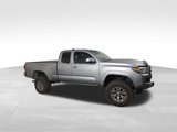 Used 2016 Toyota Tacoma SR image 5