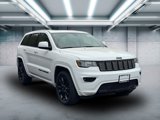 Used 2019 Jeep Grand Cherokee Altitude image 2