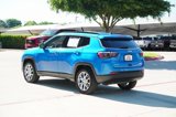 Used 2023 Jeep Compass Latitude image 3