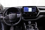 Used 2020 Toyota Highlander Limited Platinum image 2