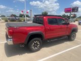 Used 2016 Toyota Tacoma TRD Off-Road image 2