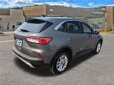 Used 2022 Ford Escape SE image 4