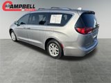 Used 2020 Chrysler Pacifica Touring-L image 3