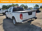 Used 2016 Nissan Frontier SV image 3