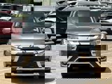 Used 2020 Mitsubishi Outlander SEL image 2