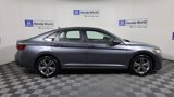 Used 2023 Volkswagen Jetta SE image 4