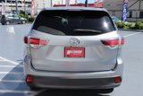 Used 2016 Toyota Highlander LE image 6