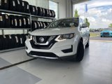 Used 2018 Nissan Rogue S image 2