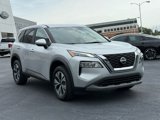 Used 2023 Nissan Rogue SV image 2