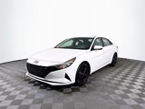 Certified 2023 Hyundai Elantra SEL image 3