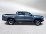 Used 2022 Toyota Tacoma TRD Off-Road w/ Technology Package image 3