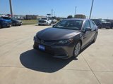 Used 2024 Toyota Camry LE image 3