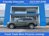 Used 2019 Jeep Cherokee Latitude w/ Cold Weather Group image 4
