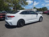 Used 2022 Toyota Corolla LE image 4