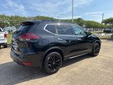 Used 2018 Nissan Rogue SV image 5