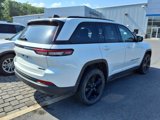 Used 2023 Jeep Grand Cherokee Limited w/ Black Appearance Package image 4