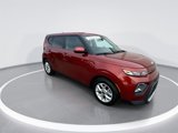 Used 2022 Kia Soul LX w/ Technology Package image 2