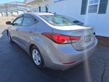 Used 2015 Hyundai Elantra SE image 6