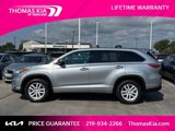 Used 2015 Toyota Highlander LE image 5