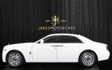Used 2016 Rolls-Royce Ghost image 2