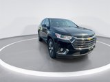 Used 2020 Chevrolet Traverse LT w/ LT Premium Package image 2