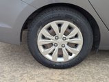 Used 2019 Hyundai Accent SE image 3