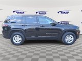 Used 2022 Jeep Grand Cherokee Laredo w/ Luxury Tech Group I image 2