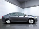Used 2012 Toyota Camry LE image 3