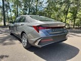 Used 2024 Hyundai Elantra SEL image 4