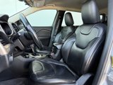 Used 2016 Jeep Cherokee Sport image 3