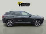 New 2025 Chevrolet Trax RS w/ Sunroof Package image 2
