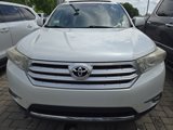 Used 2011 Toyota Highlander Limited image 2
