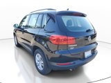 Used 2017 Volkswagen Tiguan S image 4