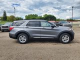 Used 2022 Ford Explorer XLT w/ Equipment Group 202A image 4