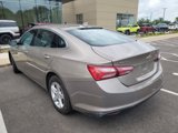 Used 2022 Chevrolet Malibu LT image 3