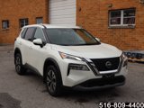 Used 2022 Nissan Rogue SV image 2