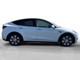 Used 2022 Tesla Model Y Long Range image 6