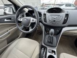 Used 2016 Ford Escape SE image 3