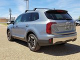 Used 2024 Kia Telluride S w/ S Sunroof Package image 3