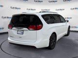 Used 2020 Chrysler Pacifica Touring w/ S Appearance Package image 5