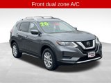 Certified 2020 Nissan Rogue SV image 3