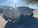 Used 2006 GMC Sierra 2500 SLE w/ Skid Plate Package image 5