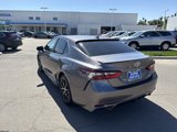 Used 2022 Toyota Camry SE image 3