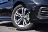 Certified 2024 Volkswagen Jetta SE w/ Panoramic Sunroof Package image 3