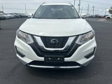 Used 2020 Nissan Rogue SV image 3