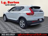 Used 2019 Volvo XC40 T5 Momentum image 4