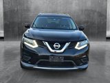 Used 2016 Nissan Rogue SV image 2
