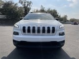 Used 2016 Jeep Cherokee Sport image 4
