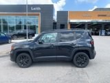 Used 2023 Jeep Renegade Altitude image 2
