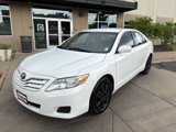 Used 2011 Toyota Camry LE image 2